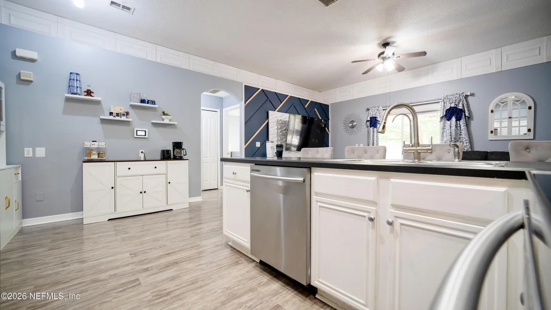 Photo of 509 MILLSTONE Drive
