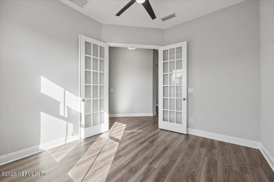 Photo of 317 OAK SHADOW Place
