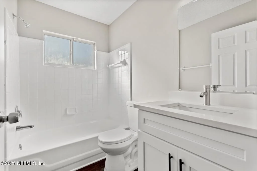 Photo of 7652 BRONSON Lane