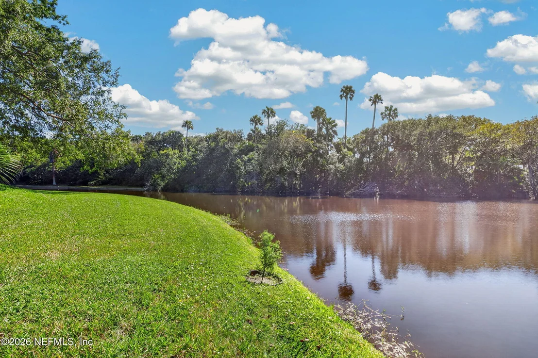 Photo of 2206 LAUGHING GULL Circle