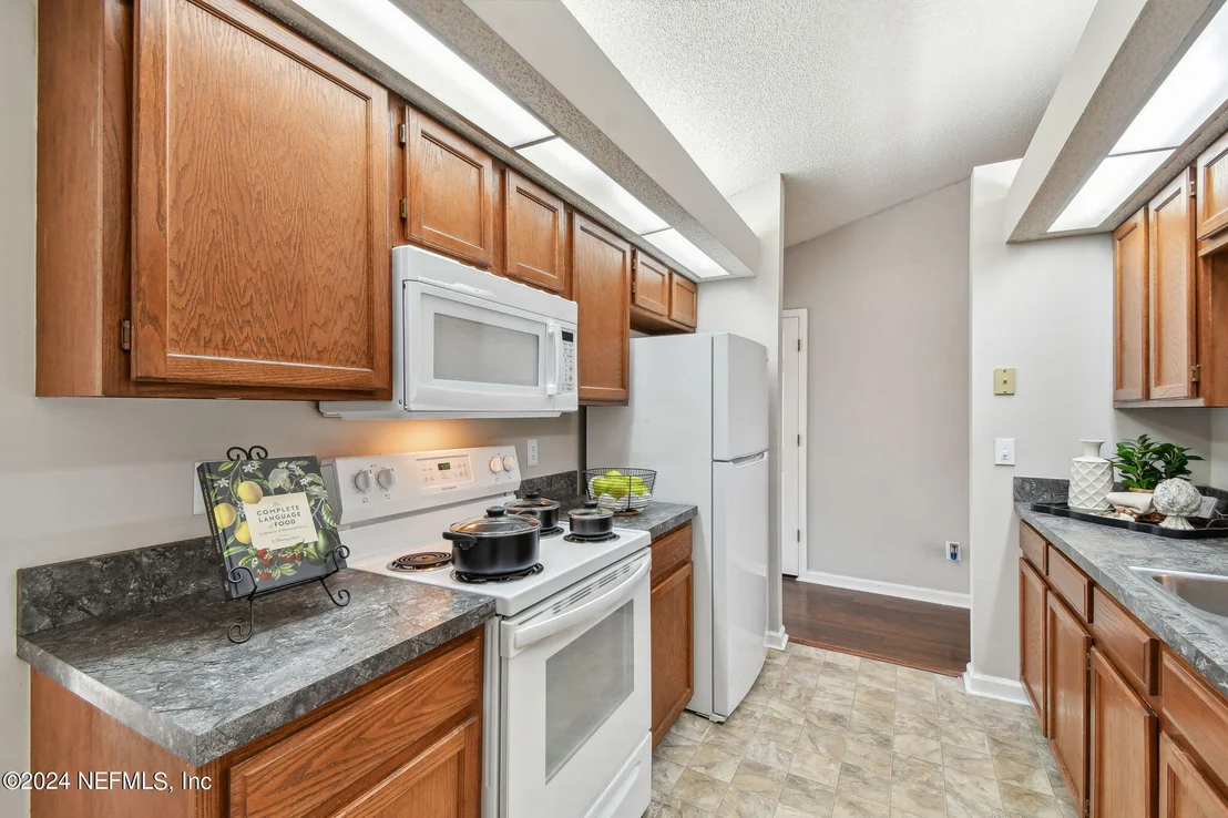 Photo of 8779 HAMMOND FOREST Drive