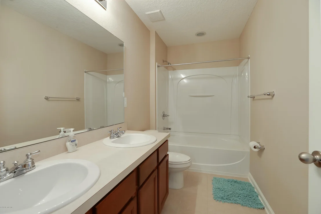 Photo of 112 CAPTIVA Drive