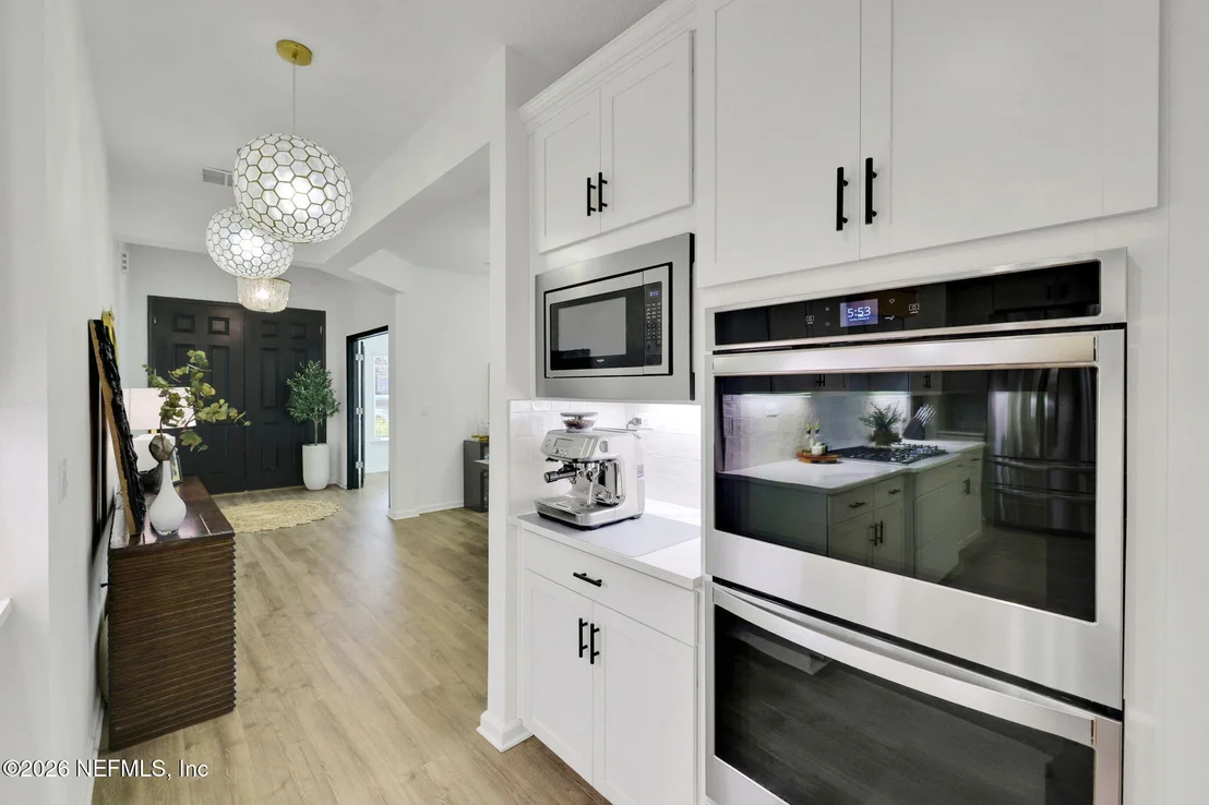 Photo of 523 WINDLEY Drive