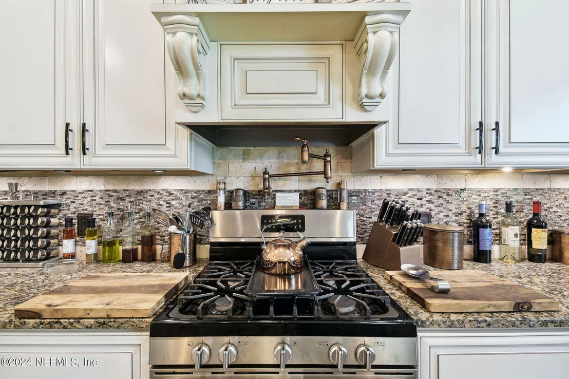 Photo of 274 DEERFIELD GLEN Drive