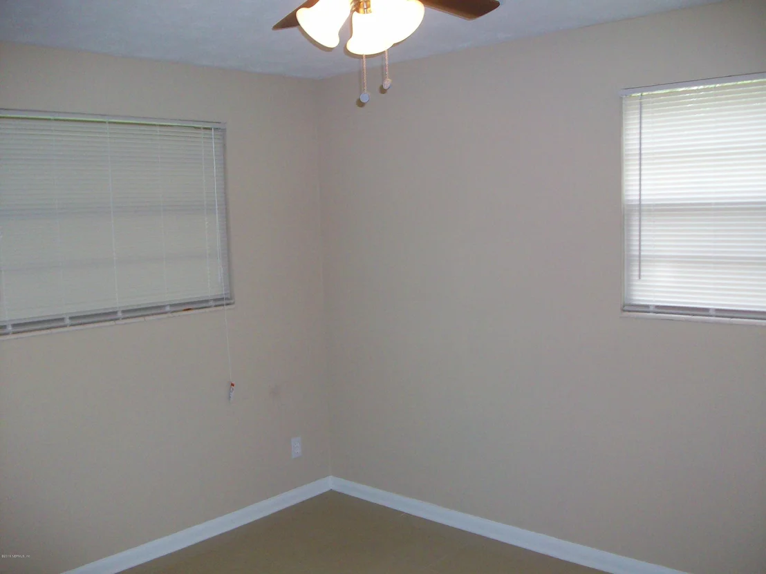 Photo of 1262 ARBOR Circle