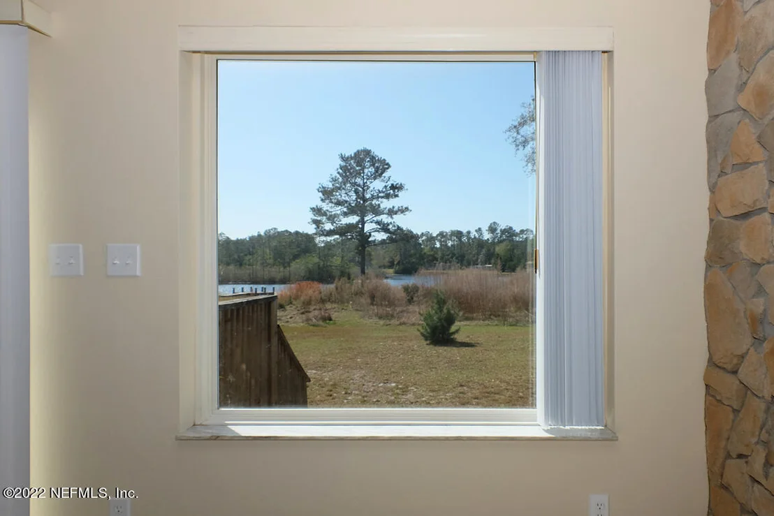 Photo of 121 SEMINOLE Trail