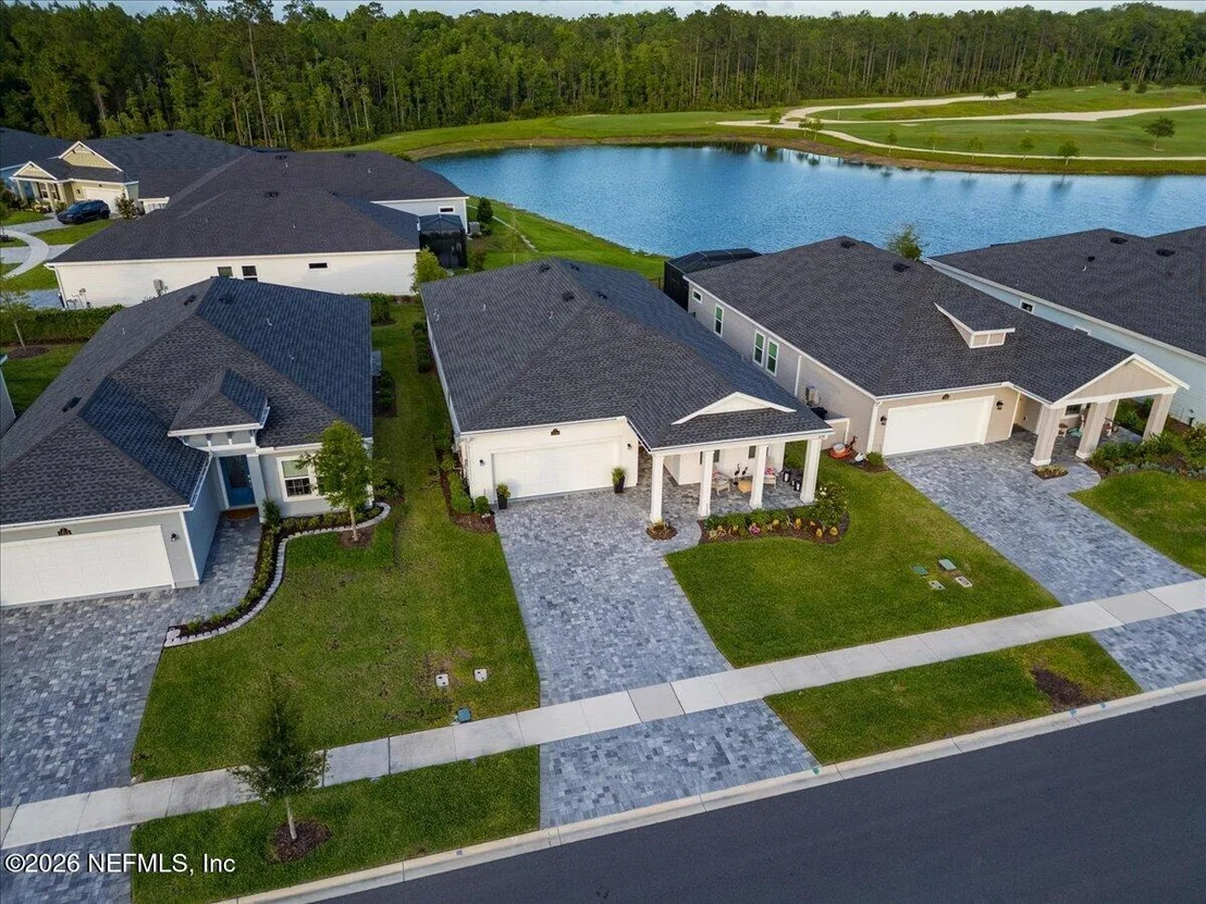 Photo of 1502 STILLWATER Boulevard