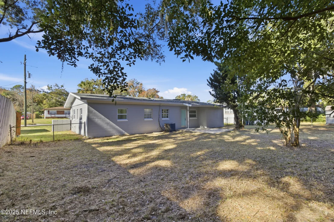 Photo of 2147 MANEY Drive