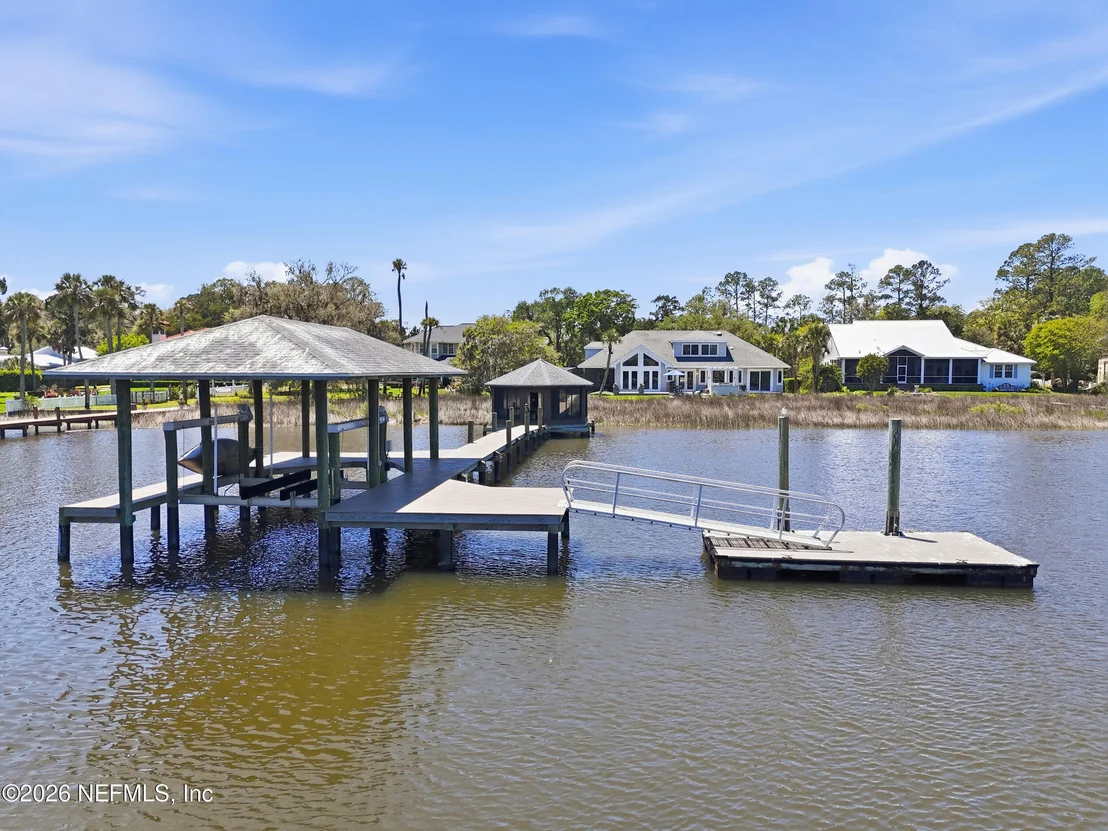 Photo of 216 CLATTER BRIDGE Road