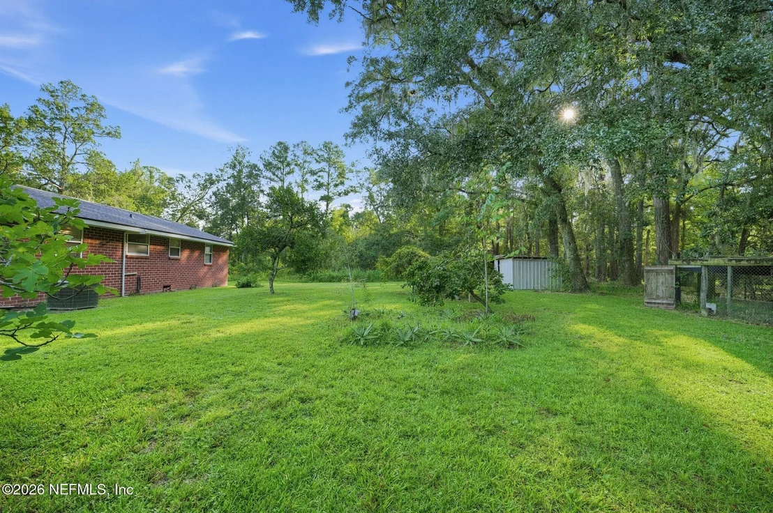 Photo of 450370 STATE ROAD 200
