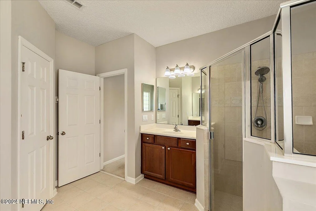 Photo of 14777 FALLING WATERS Drive