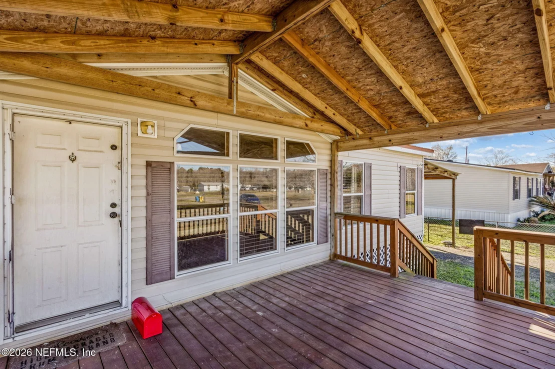 Photo of 8080 PLUMMER Road