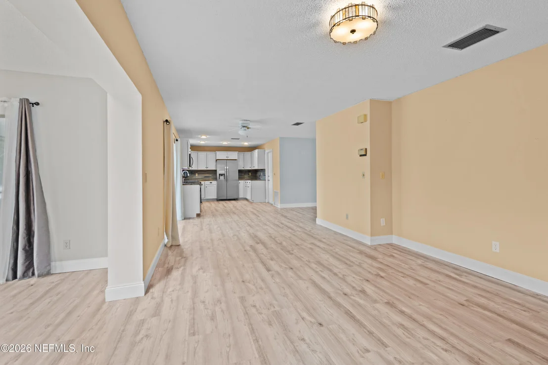 Photo of 503 SEVILLA Drive