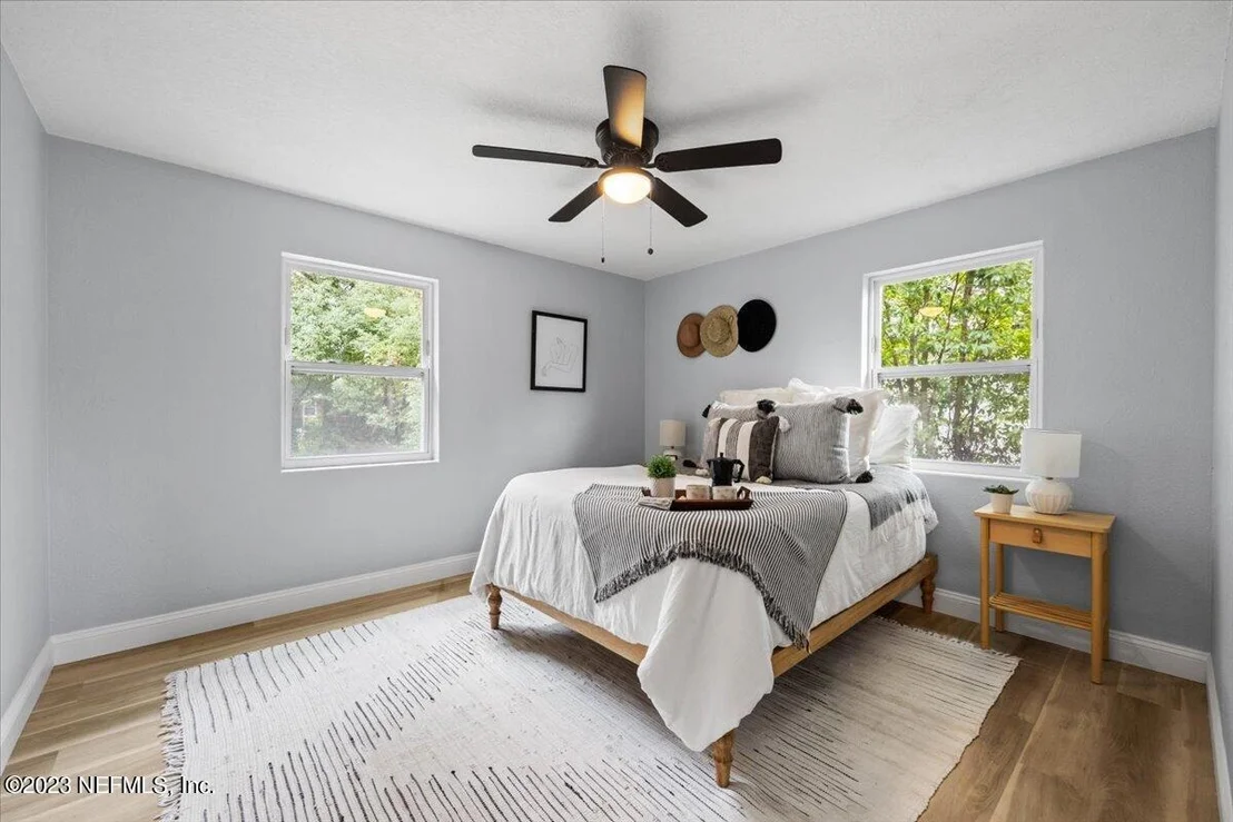 Photo of 7110 MAYAPPLE Road