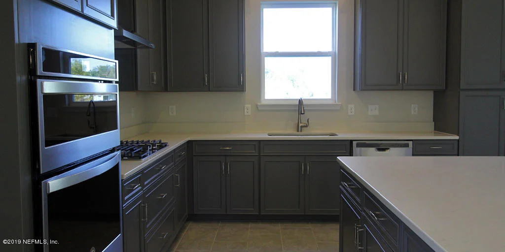 Photo of 206 BROADLEAF Lane