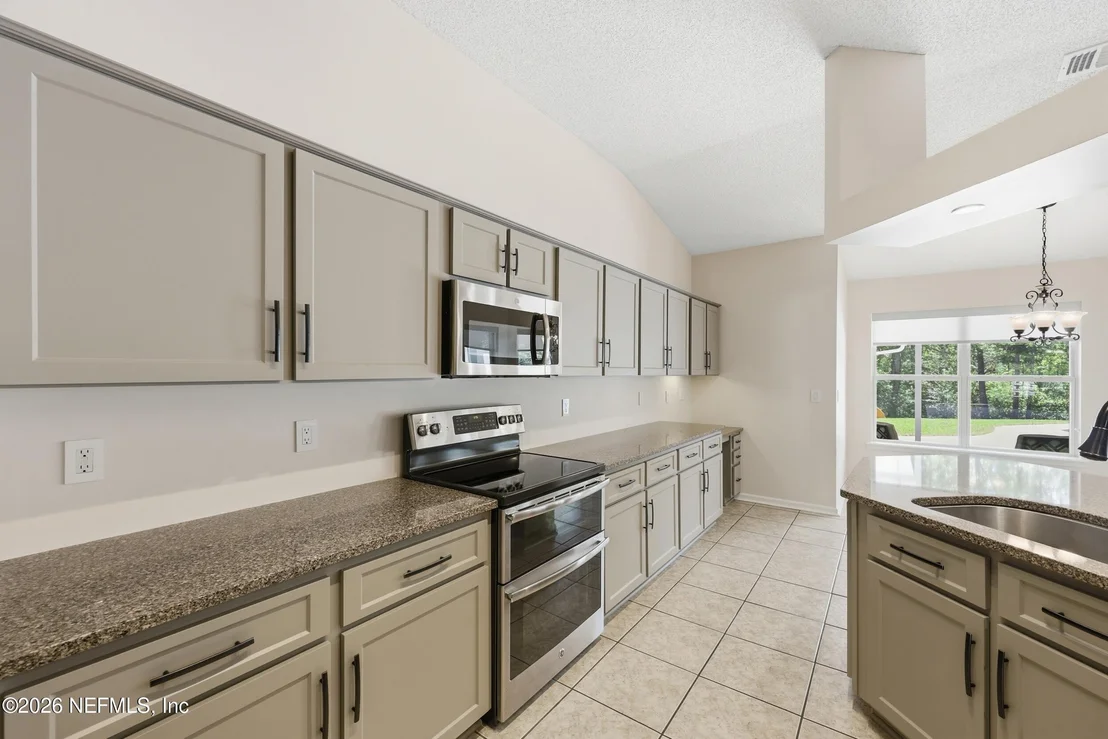 Photo of 3115 FIELDCREST Drive