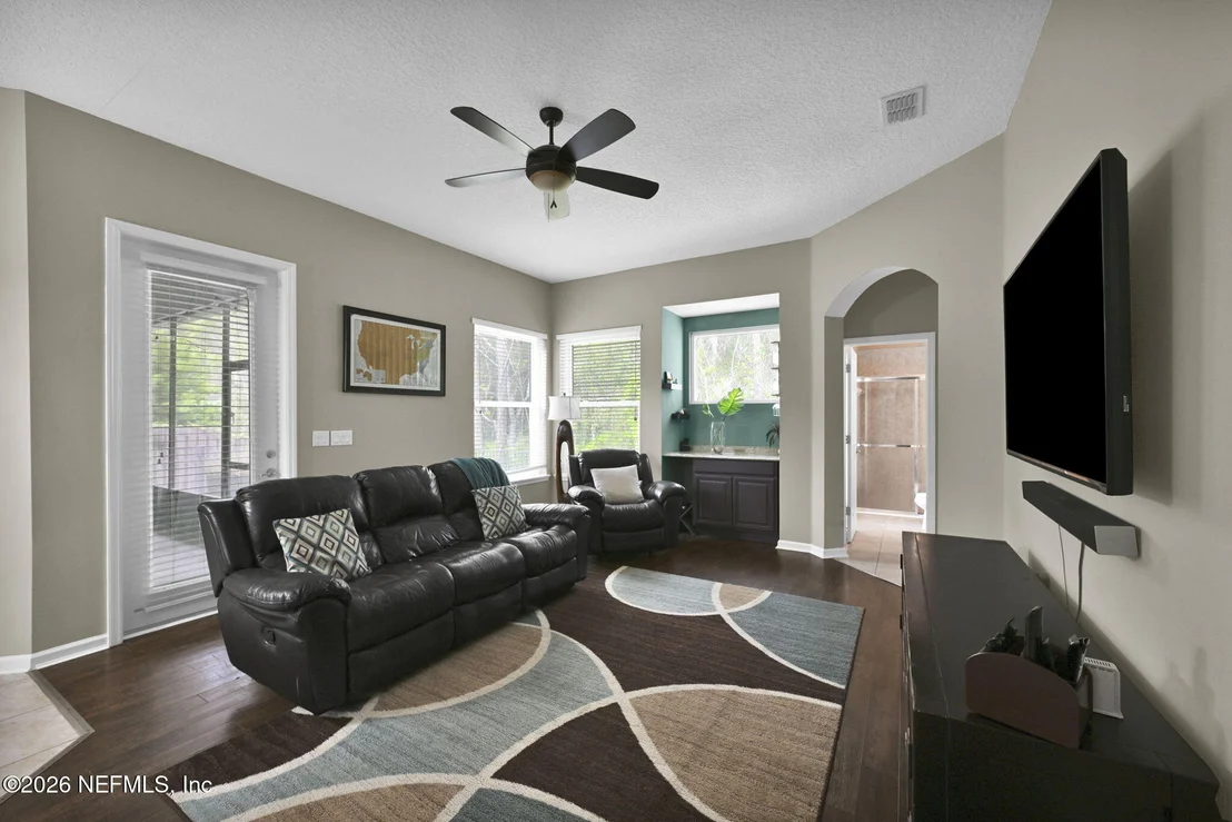 Photo of 6191 WHITE TIP Road
