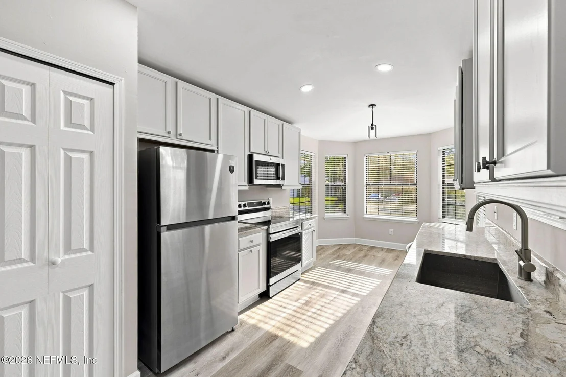 Photo of 1353 SIOUX Street