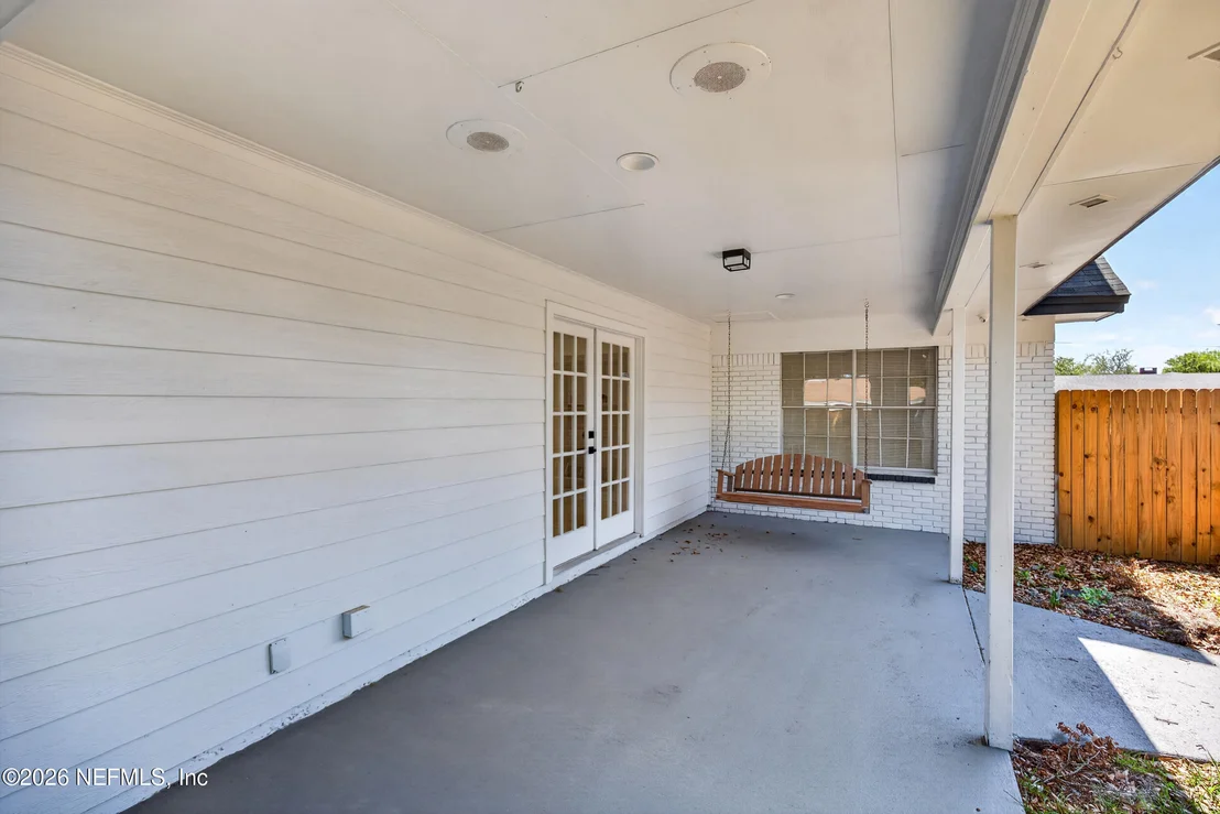 Photo of 1407 GRANDVIEW Drive