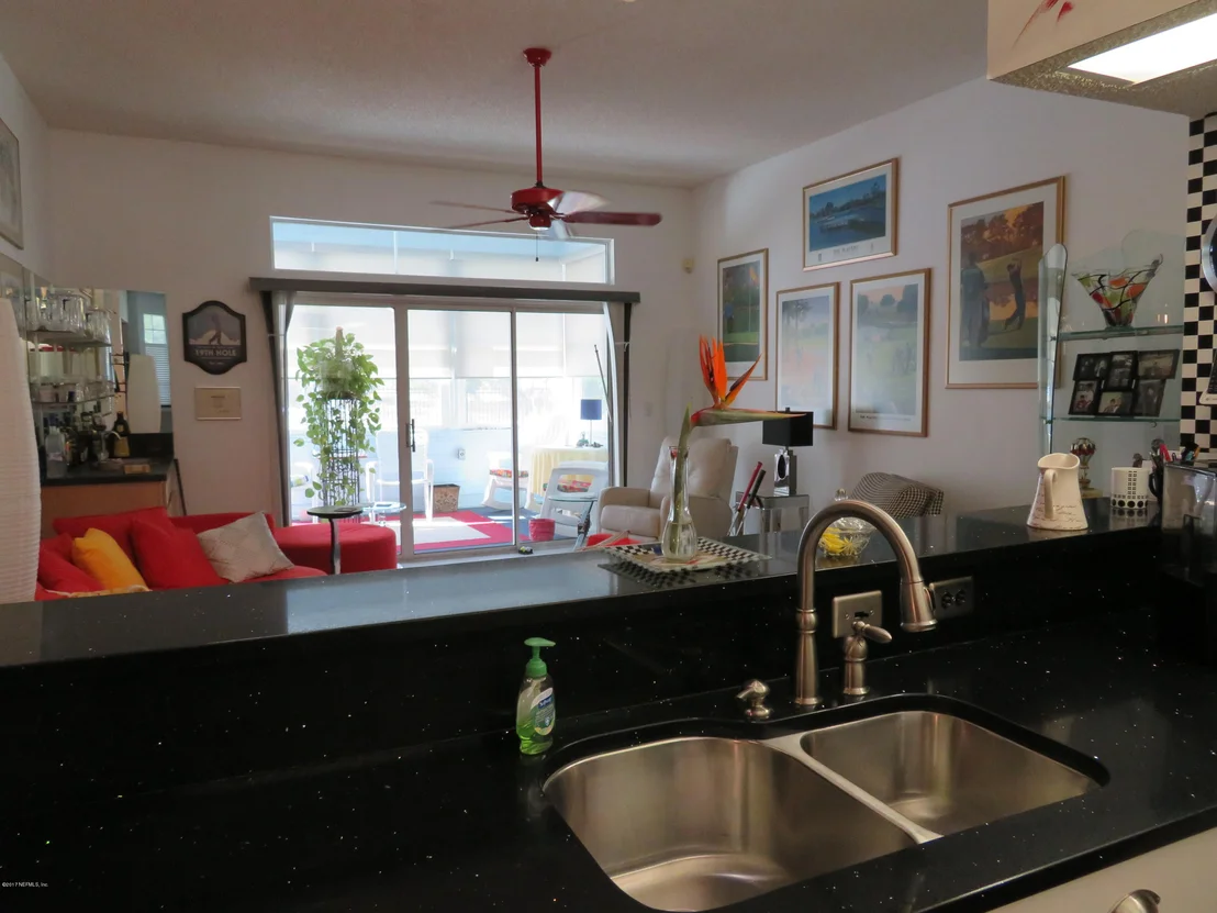 Photo of 1171 LINWOOD Loop