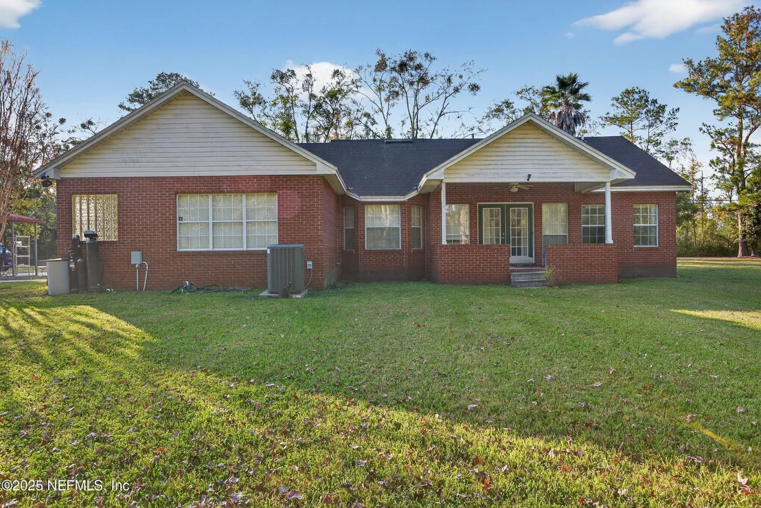 Photo of 11319 SIMMONS Road
