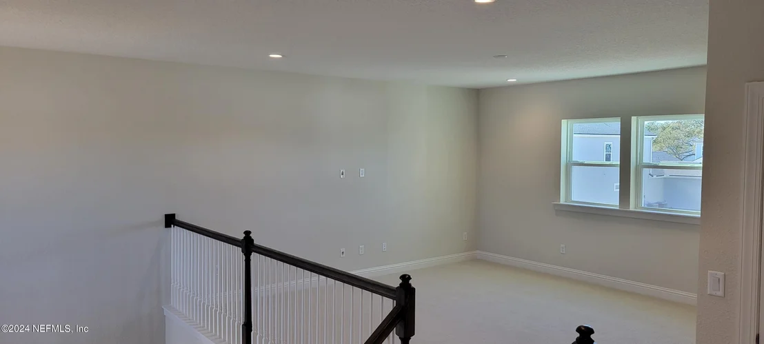 Photo of 451 HILLENDALE Circle