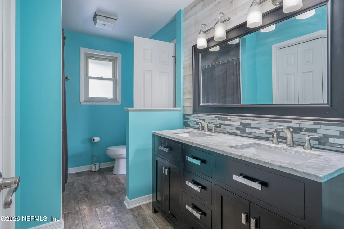 Photo of 377 FOXRIDGE Road