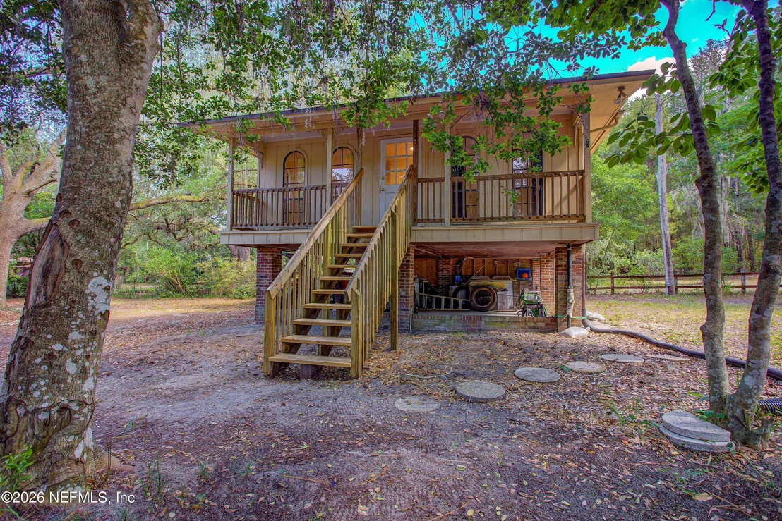 Photo of 8042 COUNTY LINE Road