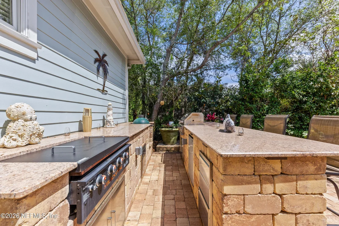 Photo of 120 ISTORIA Drive