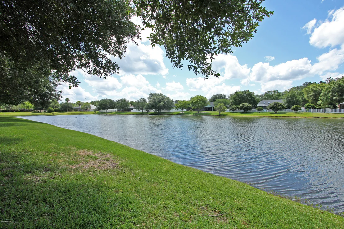 Photo of 124 IVY LAKES Drive