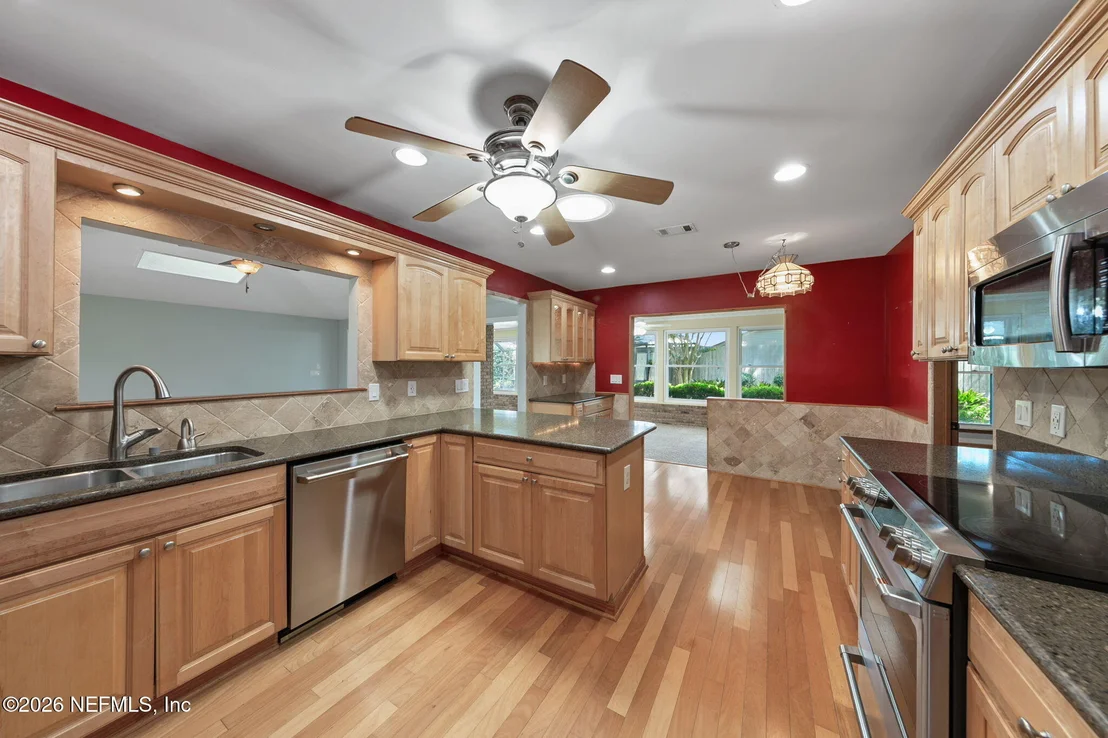 Photo of 11548 BASKERVILLE Road