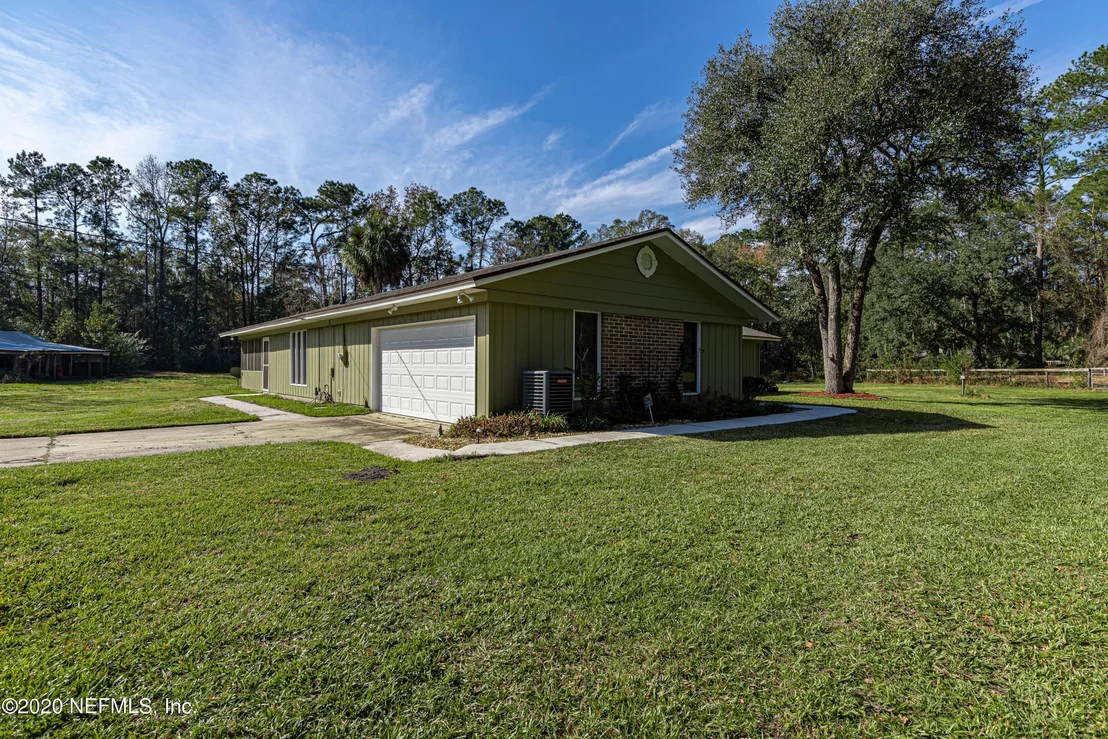 Photo of 4147 SAUNDERS Drive