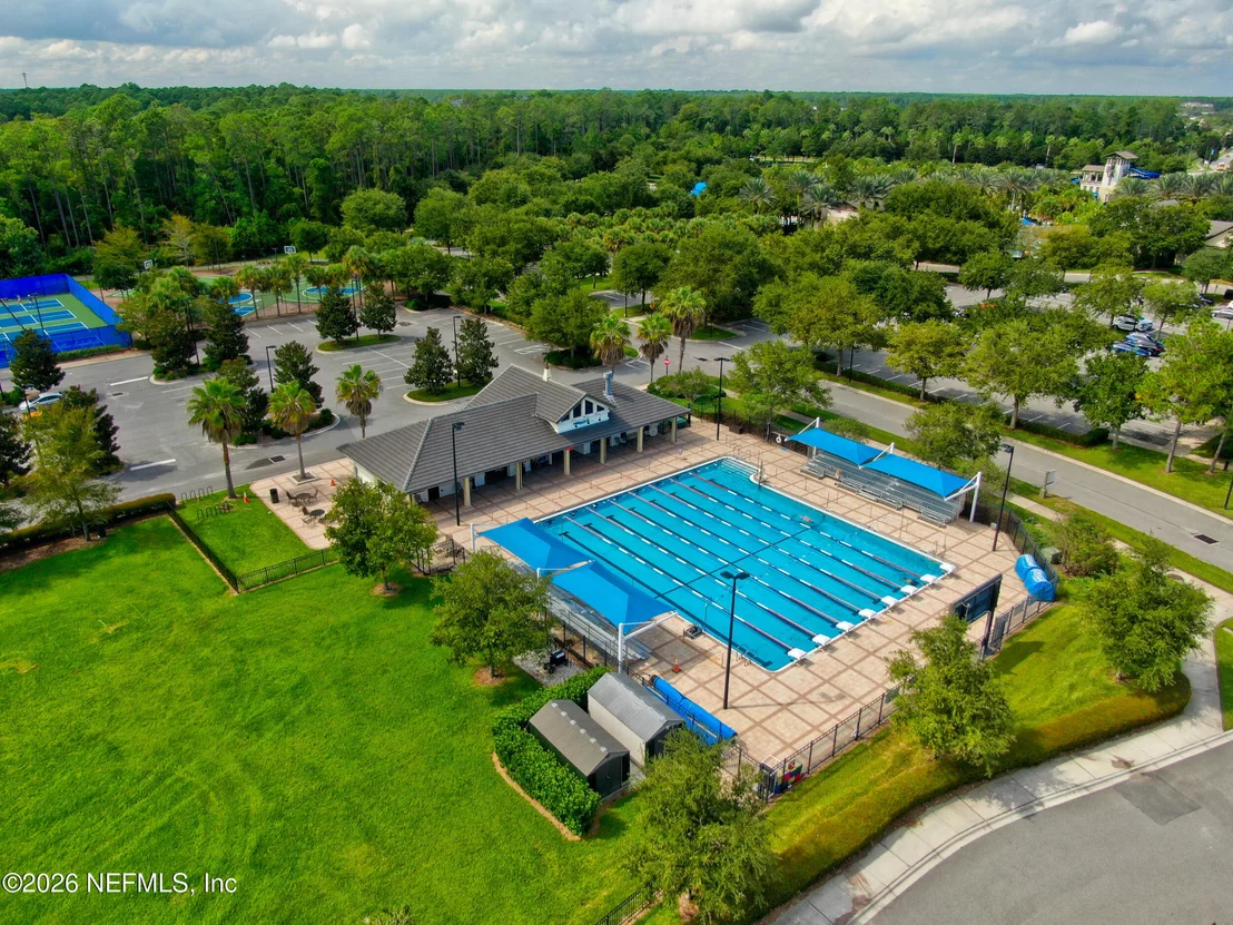 Photo of 294 WOOD POND Loop