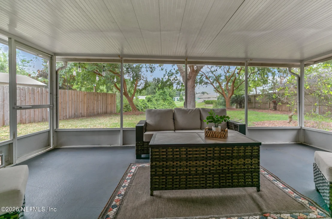 Photo of 12619 FISH HAWK Lane