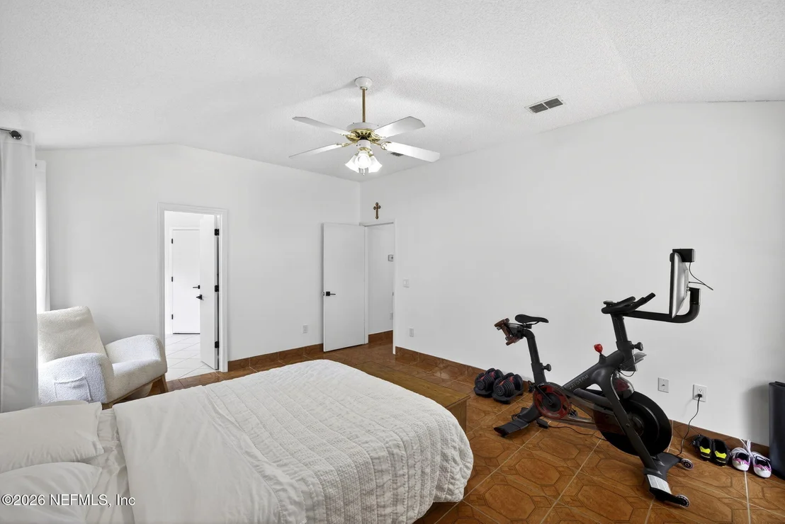 Photo of 9515 BROKEN OAK Boulevard