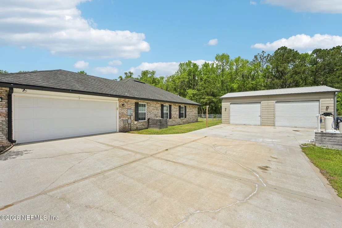 Photo of 54017 ASHERTON Cove
