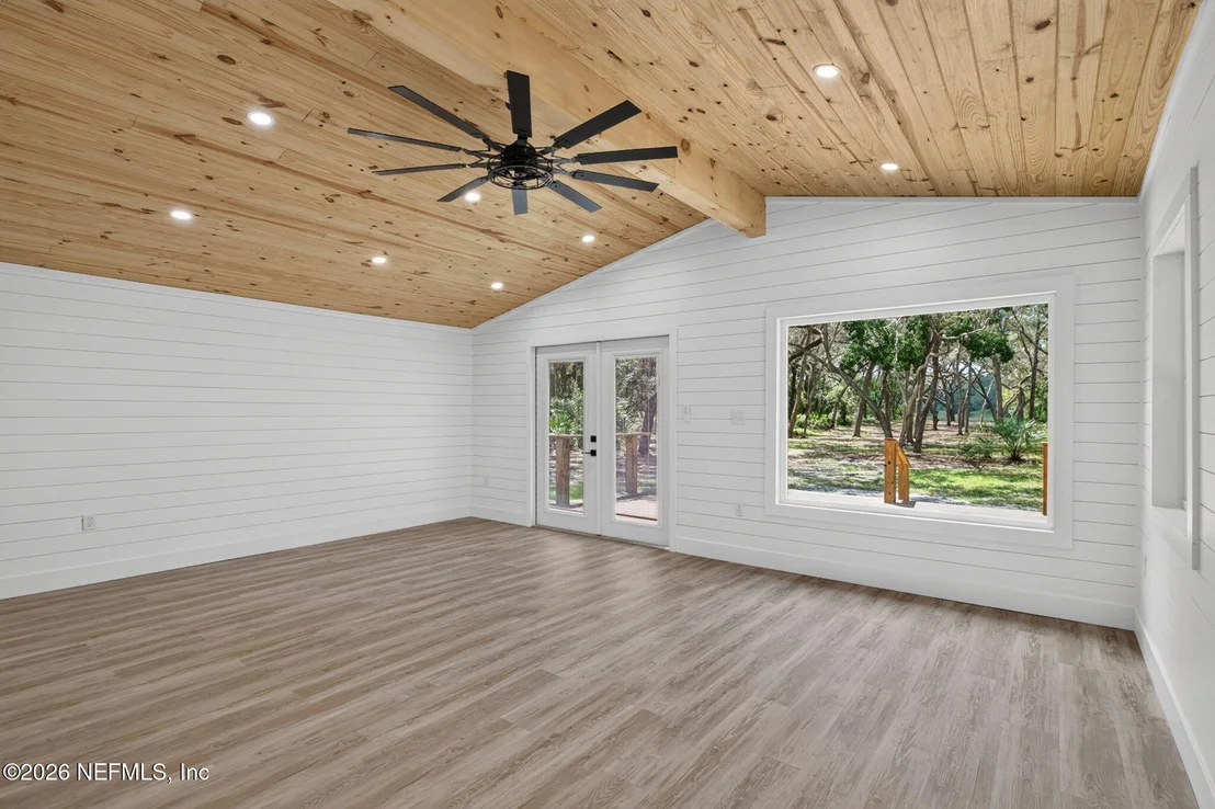 Photo of 8189 MELROSE Road
