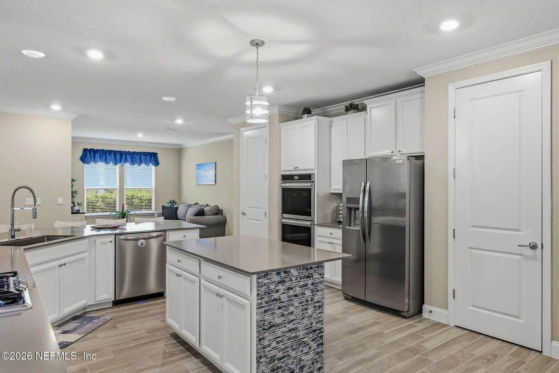 Photo of 75225 WHITE RABBIT Avenue