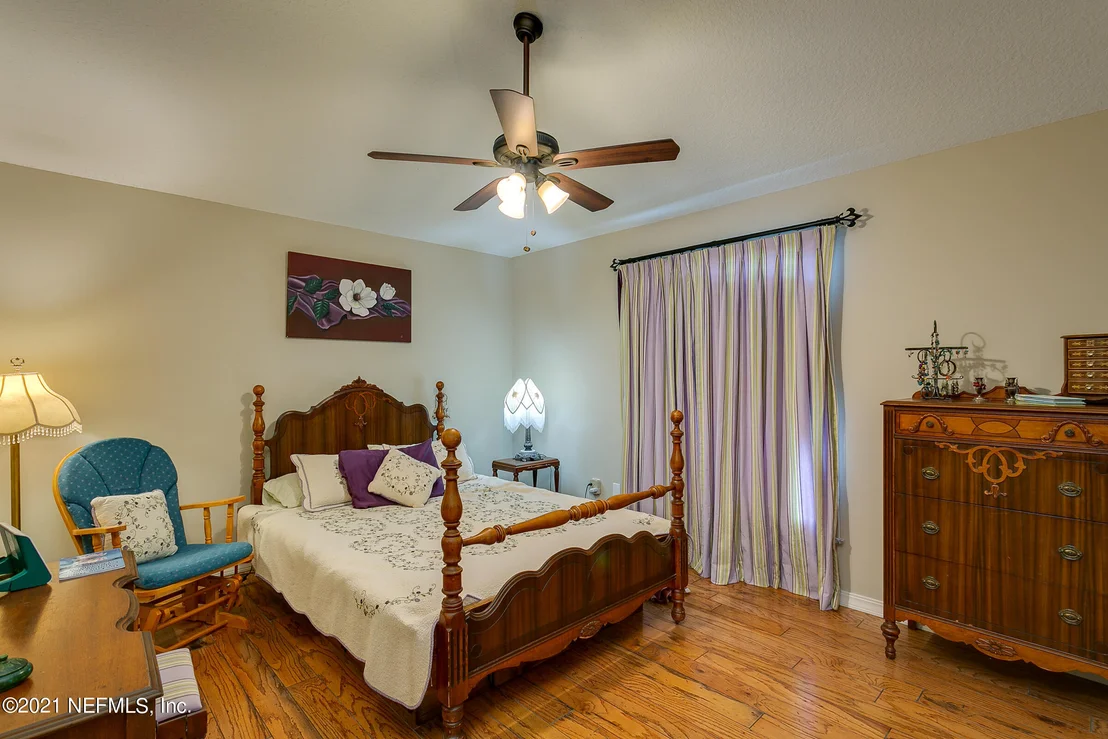 Photo of 453 ISLAND VIEW Circle