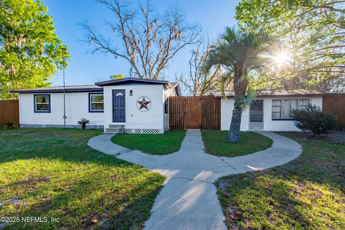 Photo of 18273 NW STATE ROAD 16