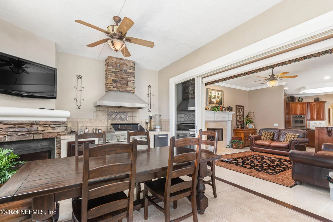 Photo of 1119 CEDAR BAY Road