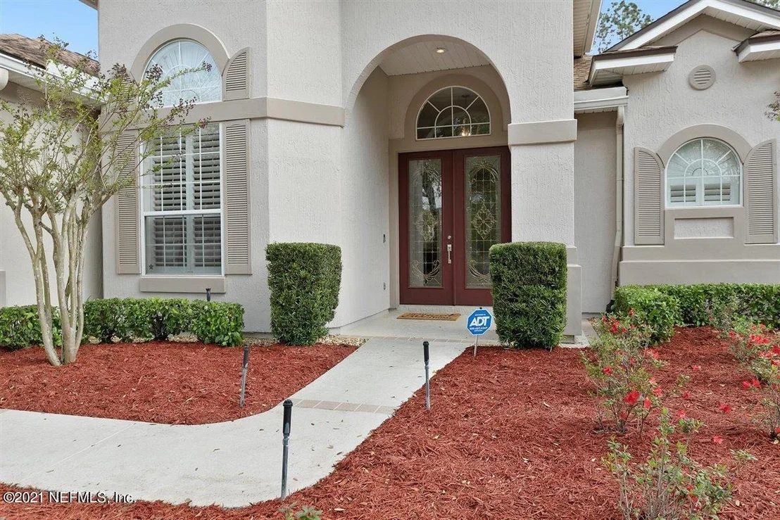 Photo of 1340 BARRINGTON Circle