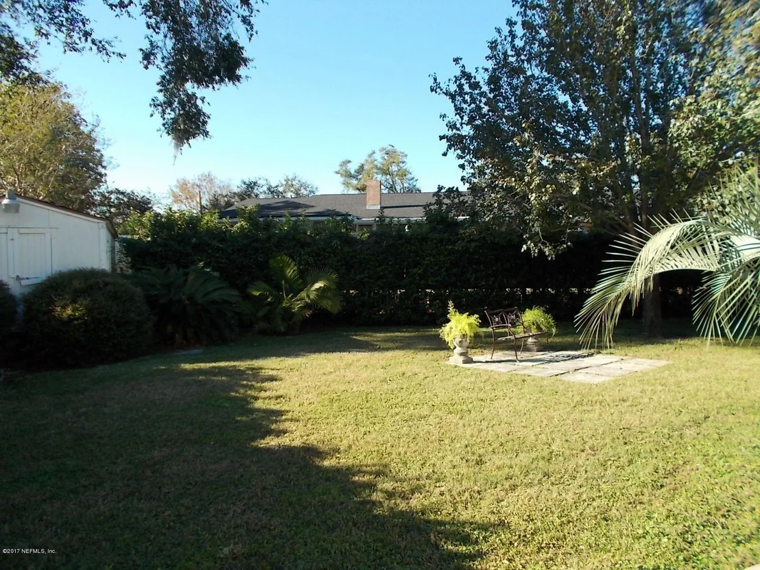 Photo of 1236 ESTORIL Drive