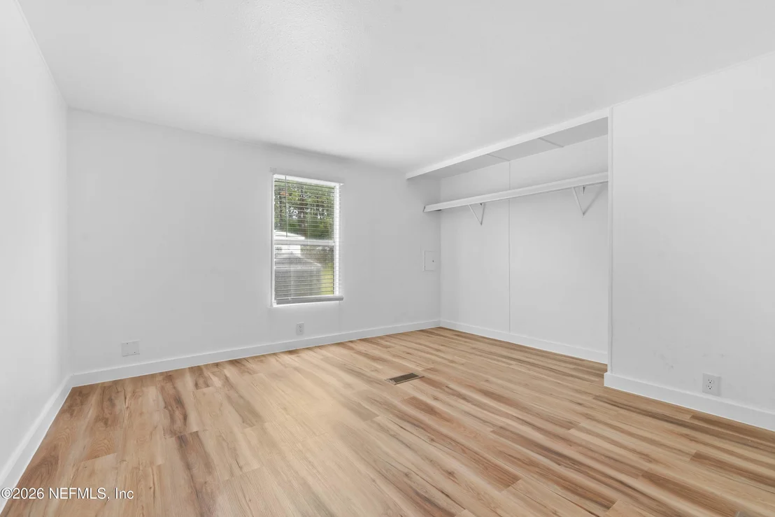 Photo of 349 STOKES LANDING Road