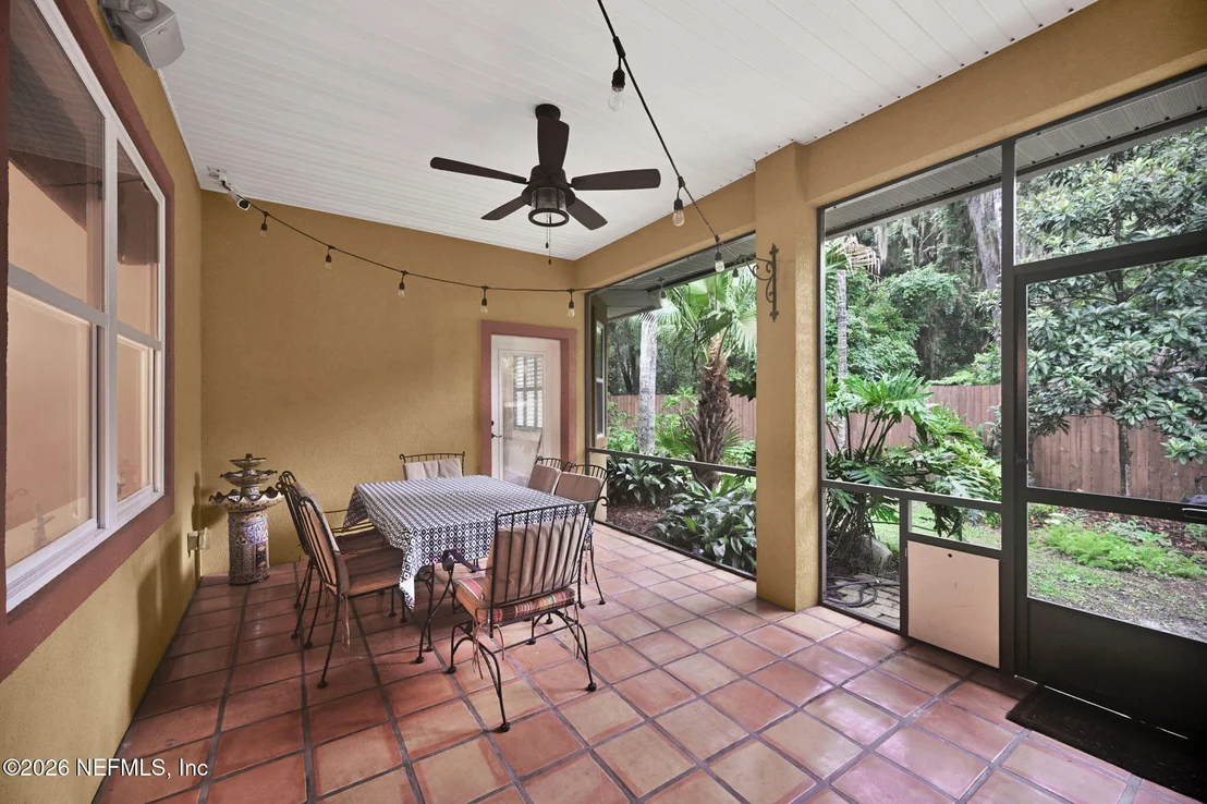 Photo of 1014 FRUIT COVE Road