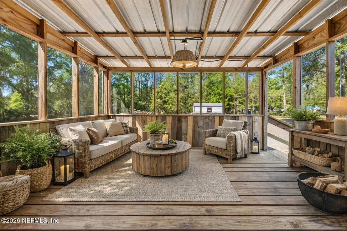 Photo of 11902 FAYE Road
