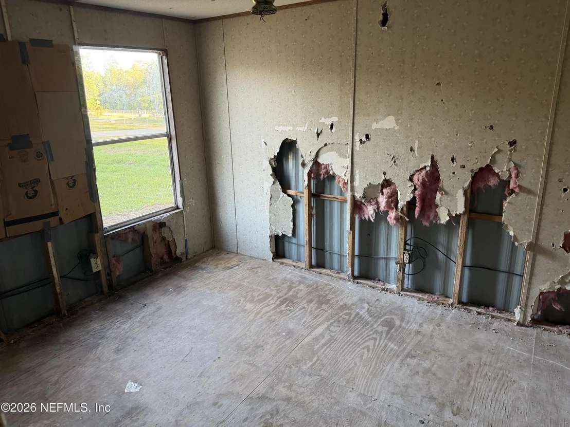 Photo of 235 OAKCREST Drive