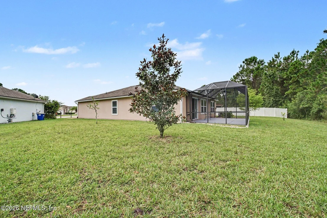 Photo of 137 LAKESIDE Court