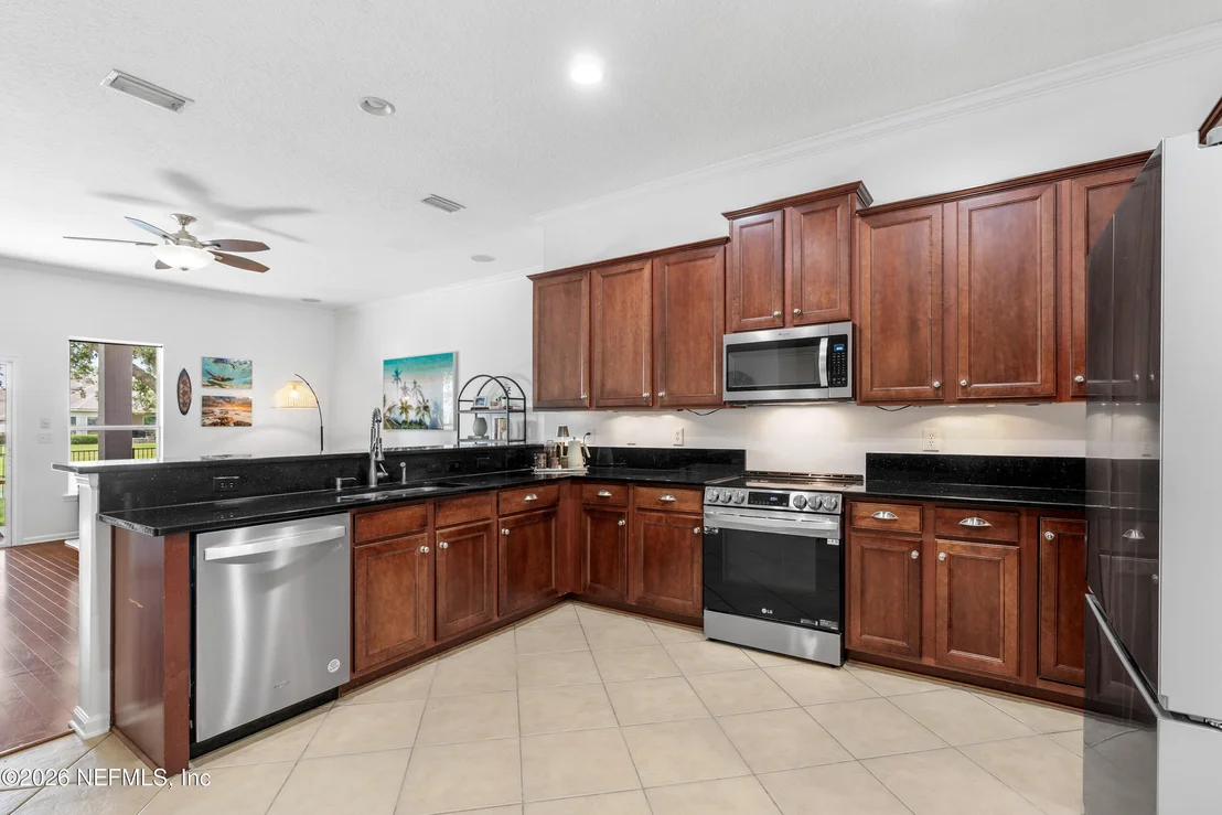 Photo of 913 E TERRANOVA Way