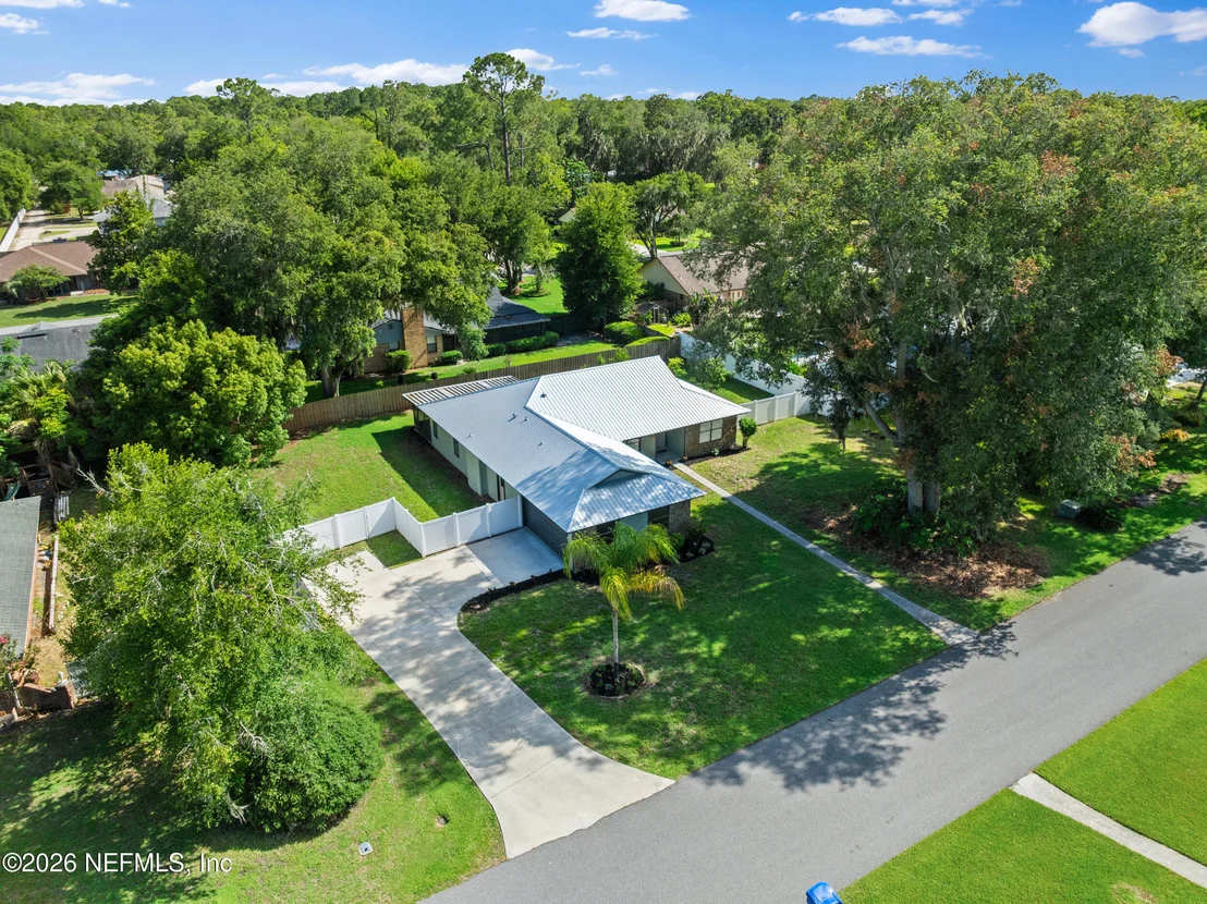 Photo of 1440 FOREST Lane